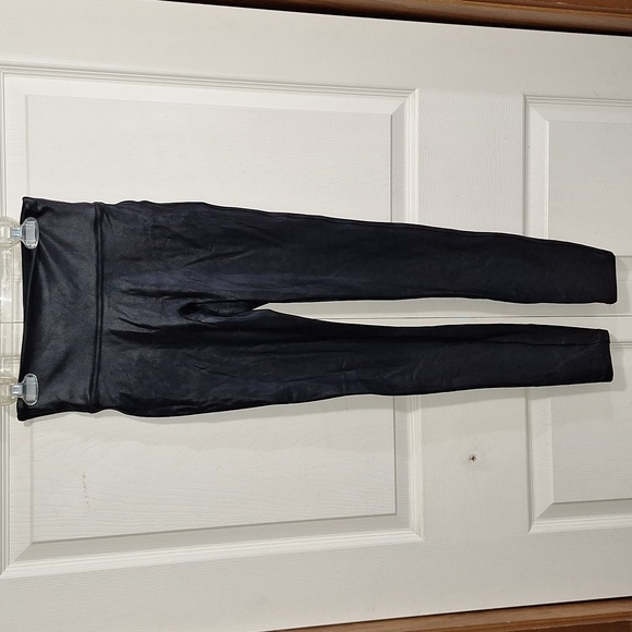 SPANX Pants - SPANXshape Faux Leather leggings - black - S